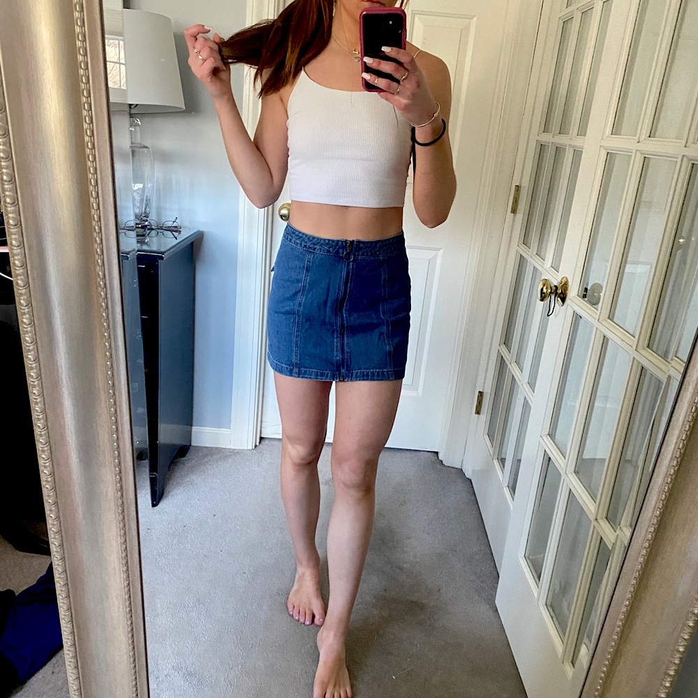 NWT Forever 21 Denim mini skirt with front zipper